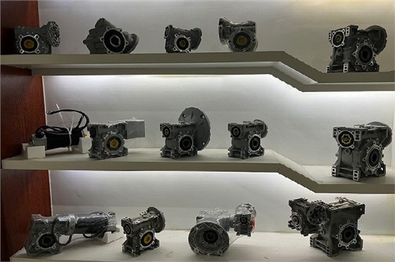 上海艾思捷RV蝸輪蝸桿減速機(jī)各類安裝方式.jpg